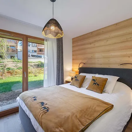 Appartement Confortable Avec 2 Chambres, Terrasse Et Parking à - Fr-1-569-123 Megève